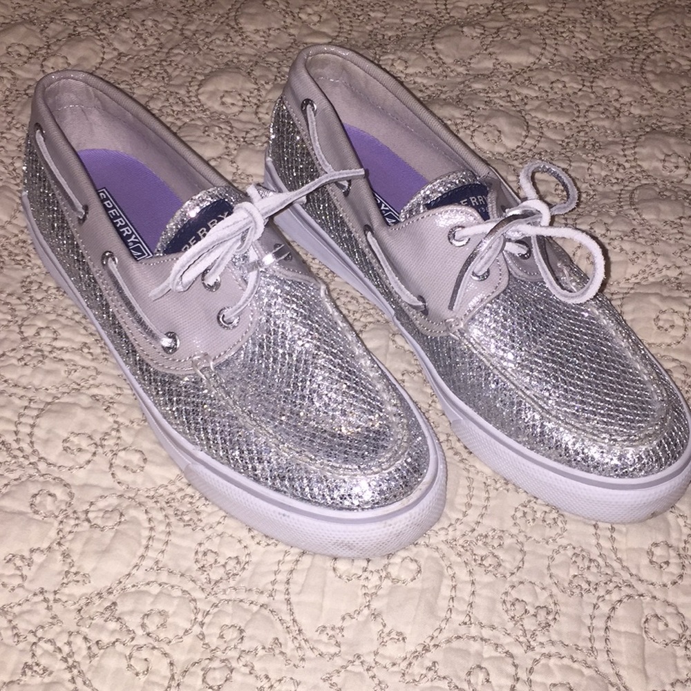 Sperry top-sliders